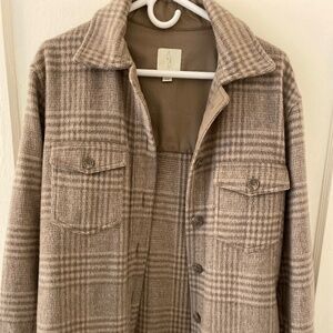 Oversized Tan shacket